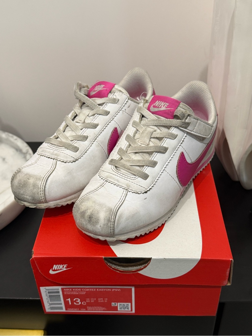 Nike White & Hot Pink Kids Cortez slip on sneakers Shoes sz 13
